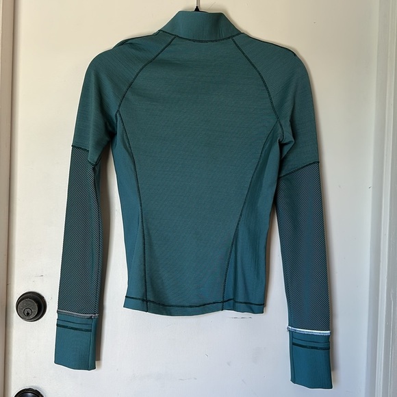 Lululemon Two-Tone Ribbed Running Half Zip teal size 4 - Picture 6 of 7